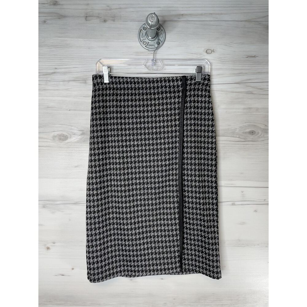 Max Studio Skirt Womens Small Black White Houndstooth‎ Stretch Pencil Pull-On